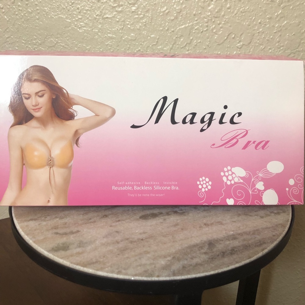 Magic bra FREE W/ purchase